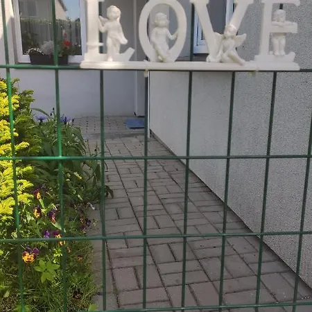 Green Oasis Apartament *